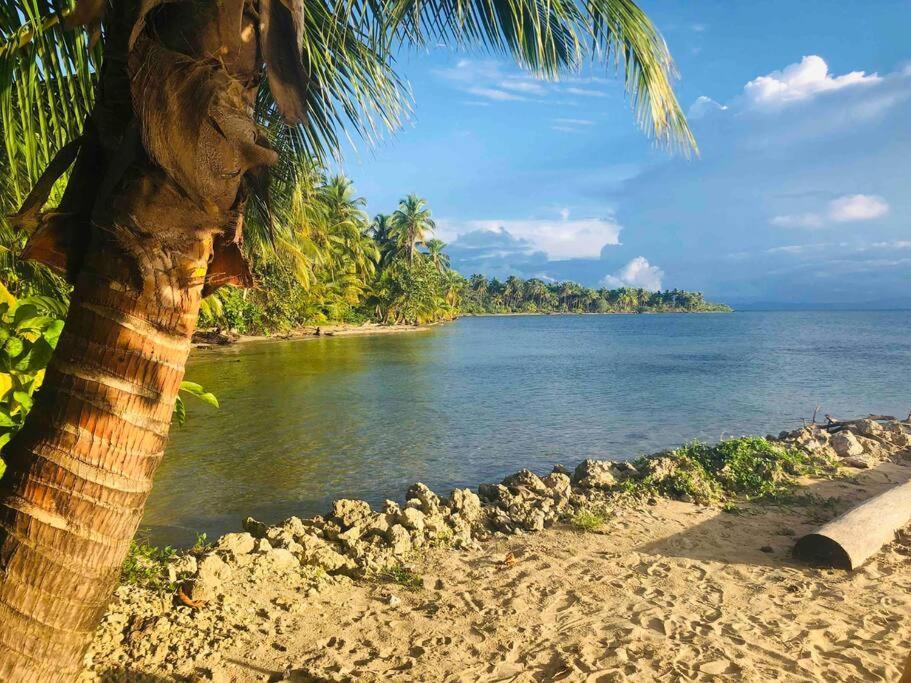 Caribbean Villages Aparments Bocas del Toro Exterior photo